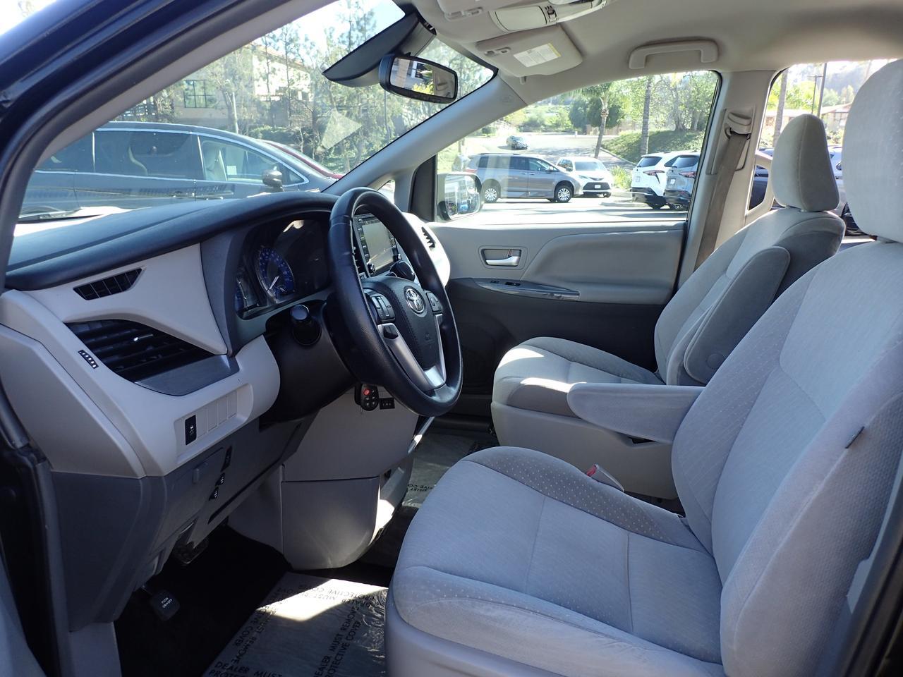 2019 Toyota Sienna LE Anaheim CA