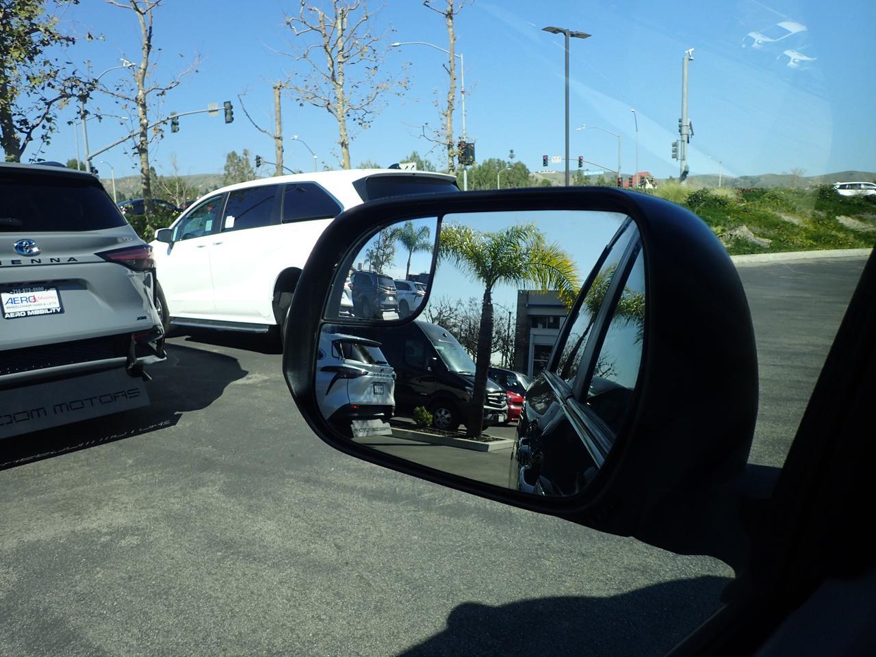 2019 Toyota Sienna LE Anaheim CA