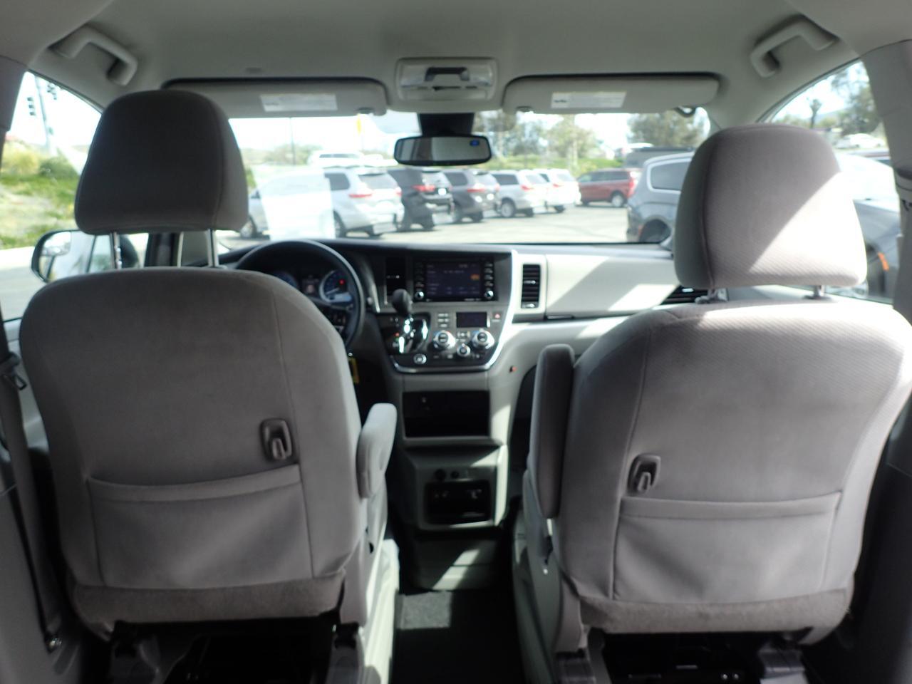 2019 Toyota Sienna LE Anaheim CA
