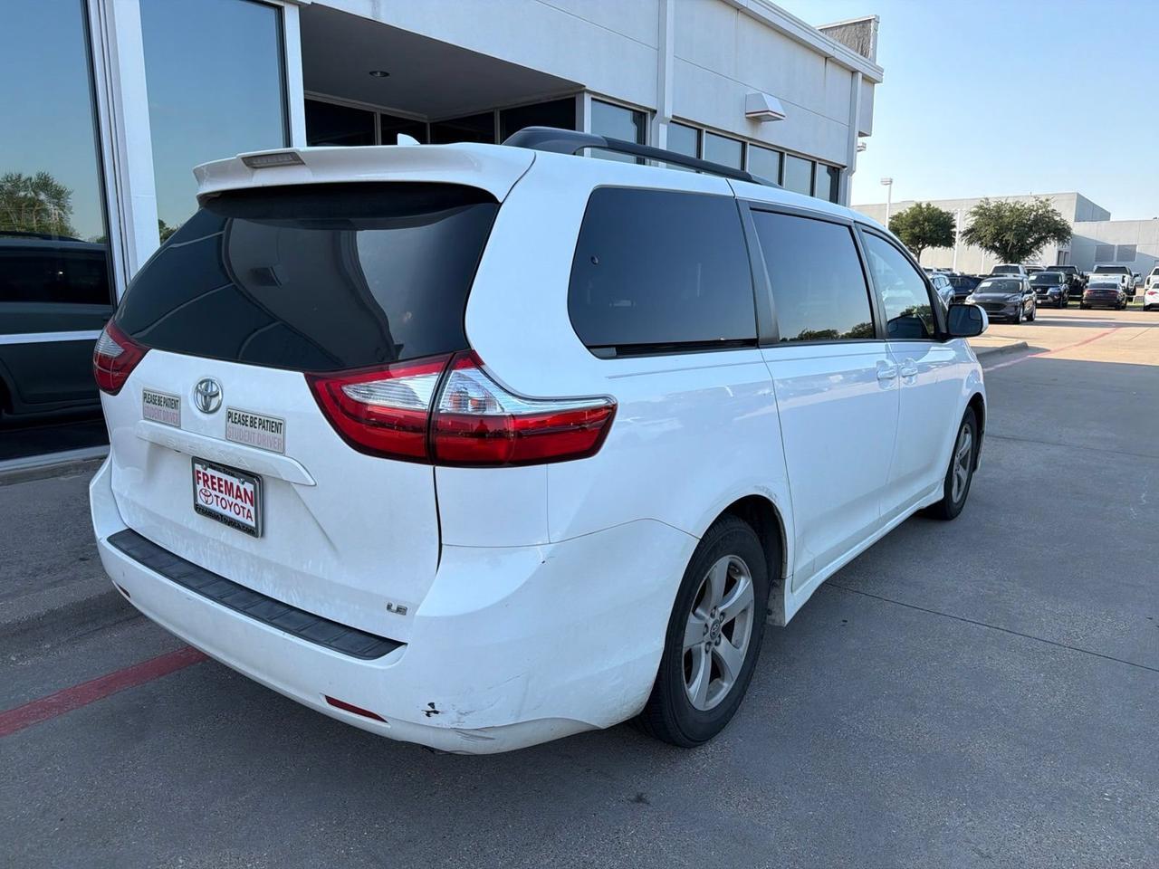 2019 Toyota Sienna LE Hurst TX