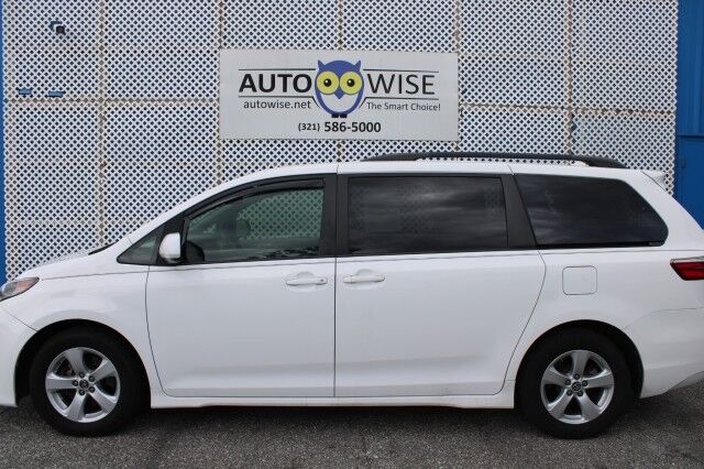 2019 Toyota Sienna LE Melbourne FL