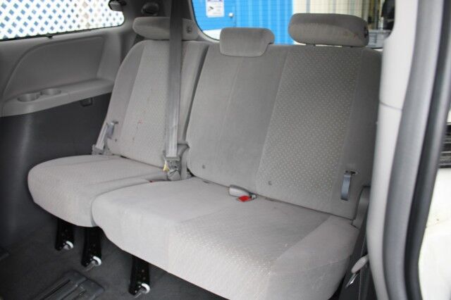 2019 Toyota Sienna LE Melbourne FL