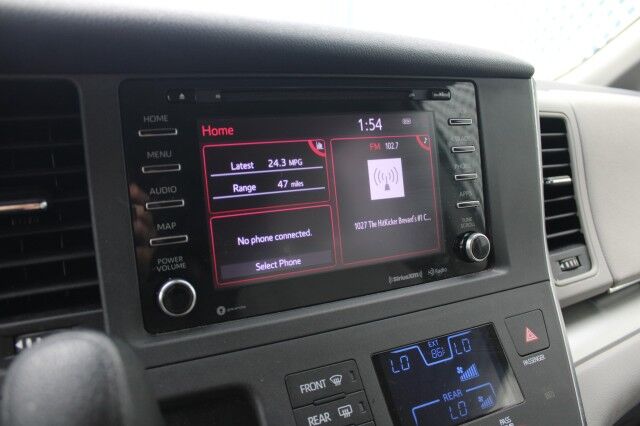 2019 Toyota Sienna LE Melbourne FL