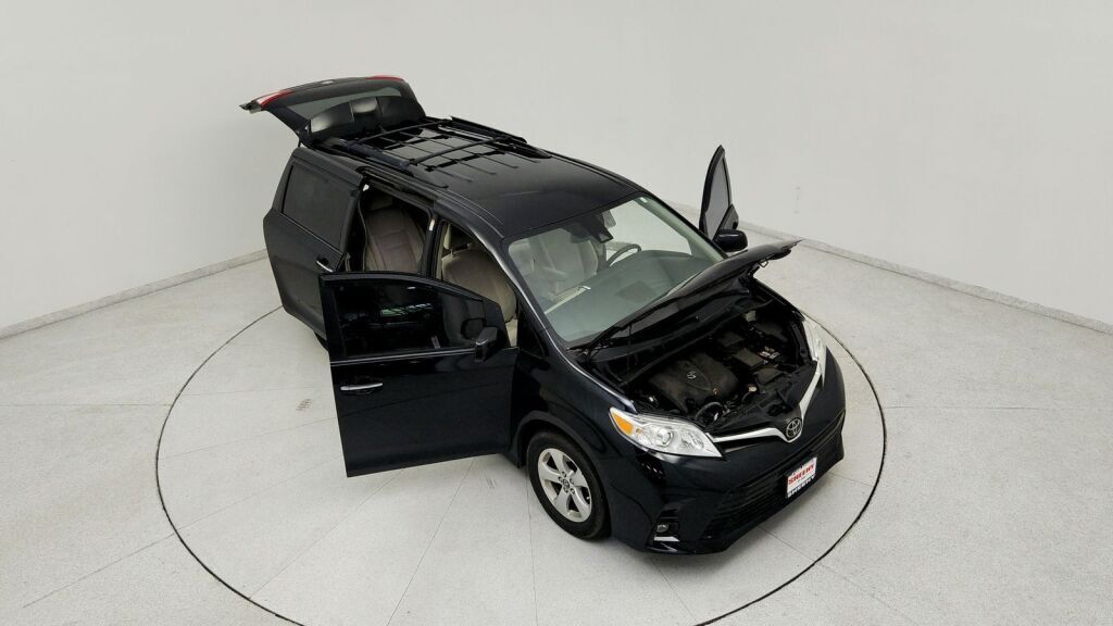 2019 Toyota Sienna LE Laurel MD