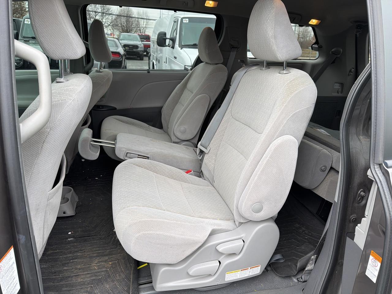 2019 Toyota Sienna LE Gaithersburg MD