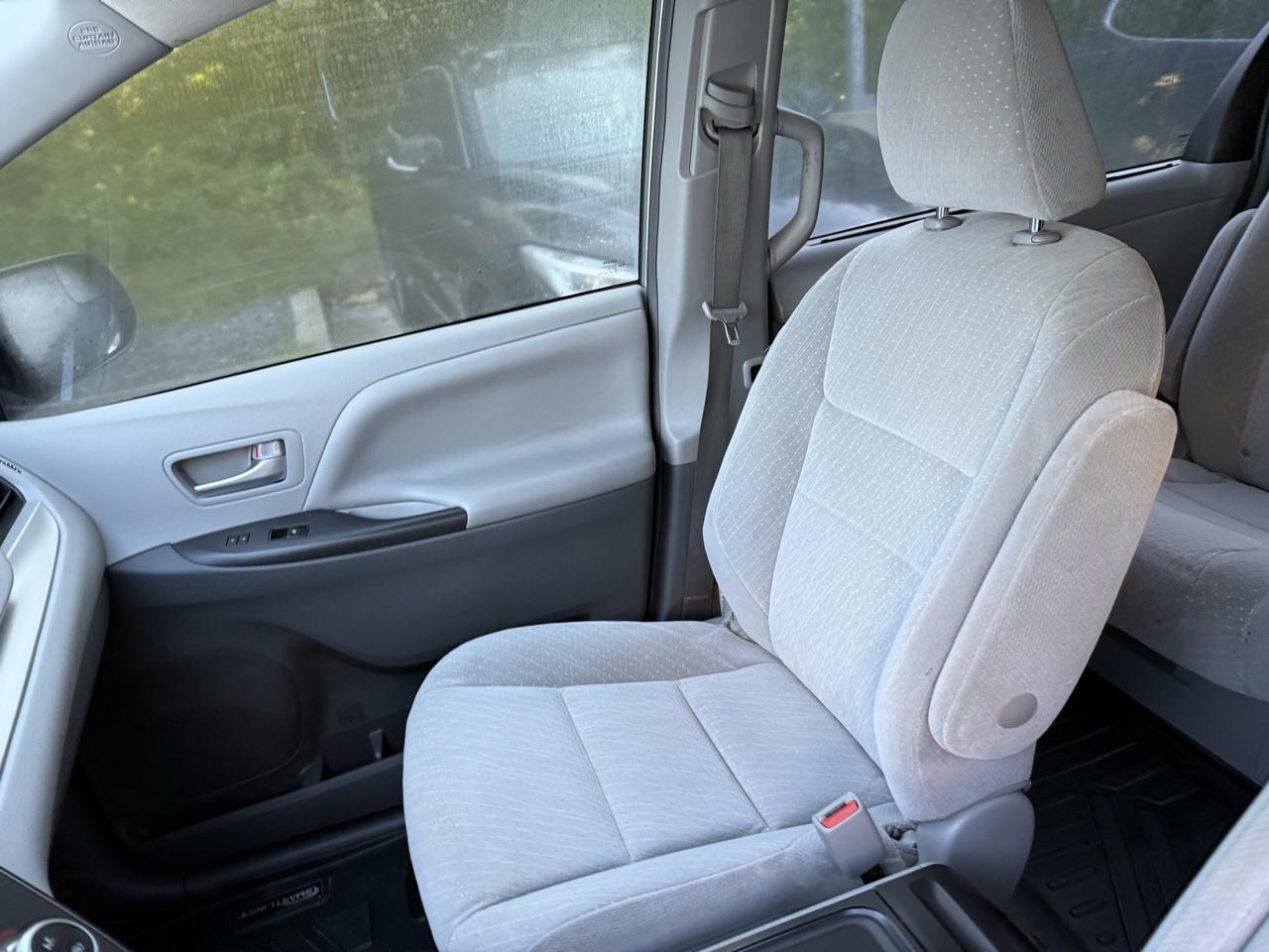 2019 Toyota Sienna LE Annapolis MD
