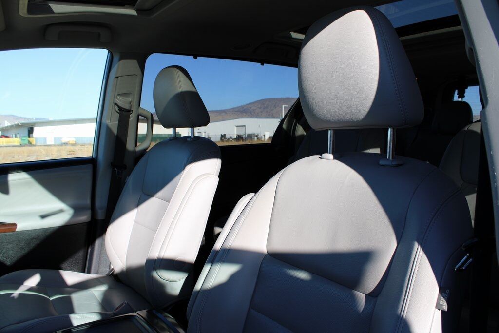 2019 Toyota Sienna Limited Klamath Falls OR