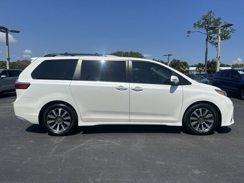 2019 Toyota Sienna Limited Premium Jacksonville FL
