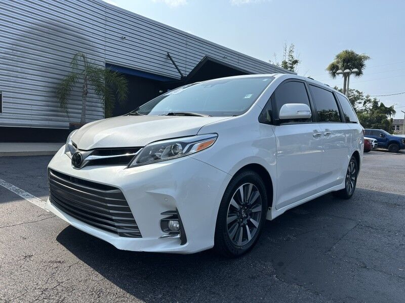 2019 Toyota Sienna Limited Premium