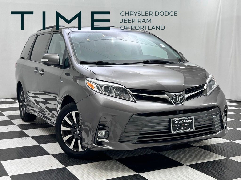 2019 Toyota Sienna Limited Premium