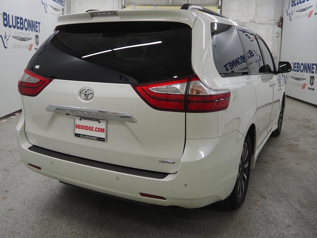 2019 Toyota Sienna Limited Premium New Braunfels TX