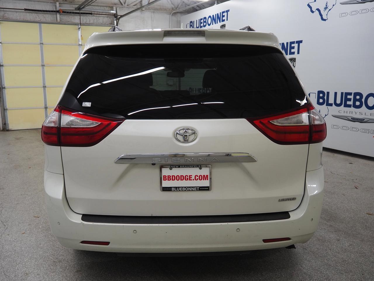 2019 Toyota Sienna Limited Premium New Braunfels TX