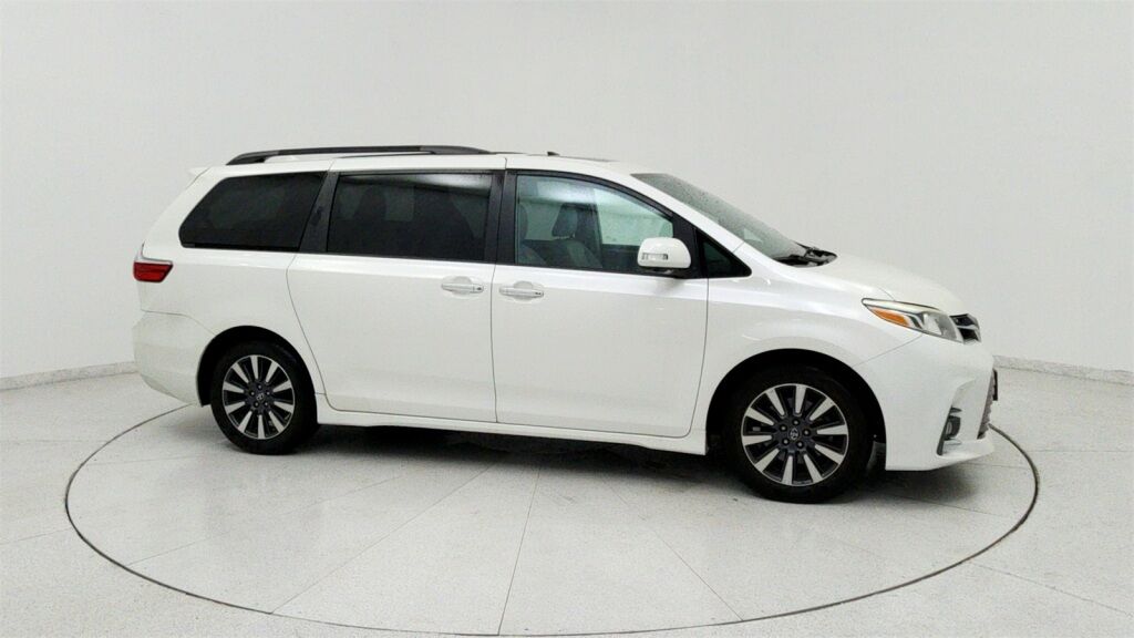 2019 Toyota Sienna Limited Premium Laurel MD