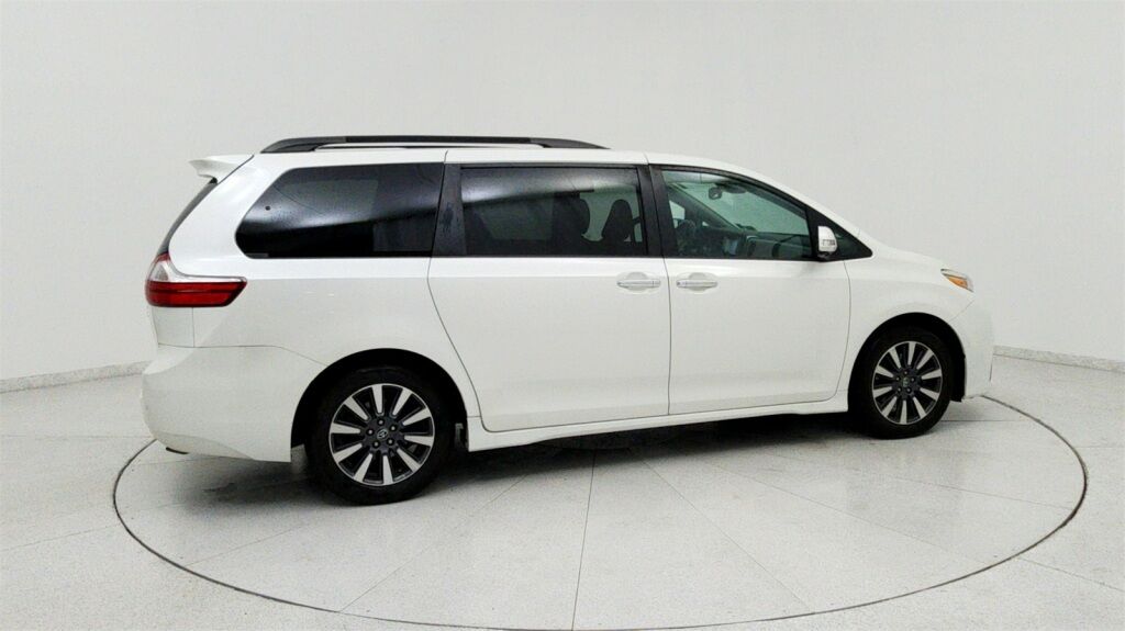 2019 Toyota Sienna Limited Premium Laurel MD