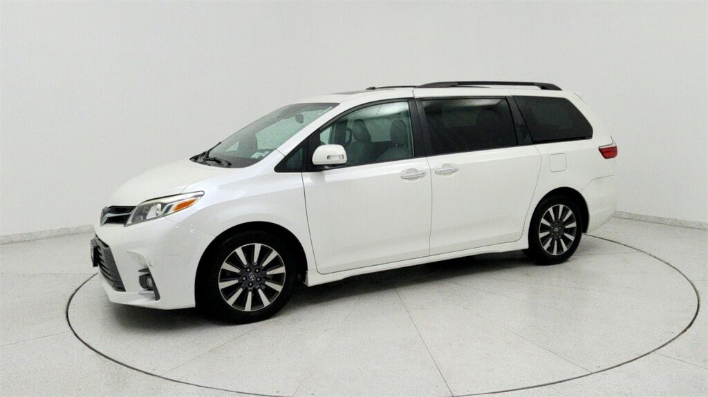 2019 Toyota Sienna Limited Premium Laurel MD