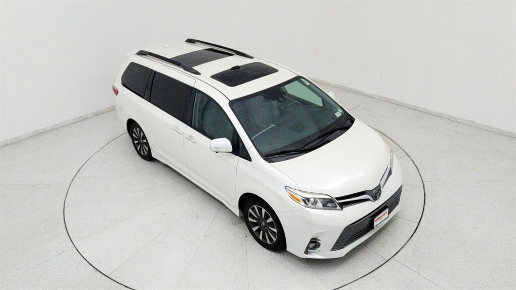 2019 Toyota Sienna Limited Premium Laurel MD
