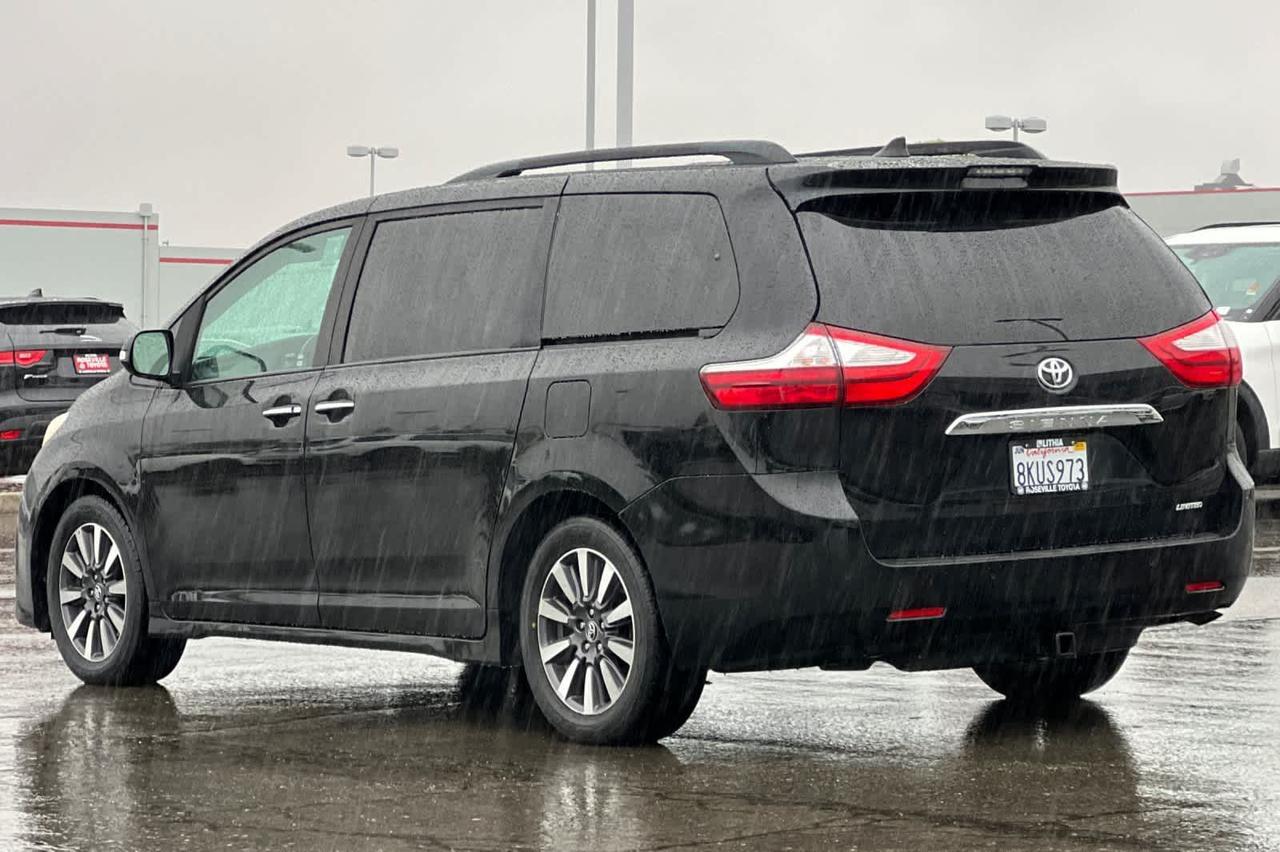 2019 Toyota Sienna Limited Roseville CA