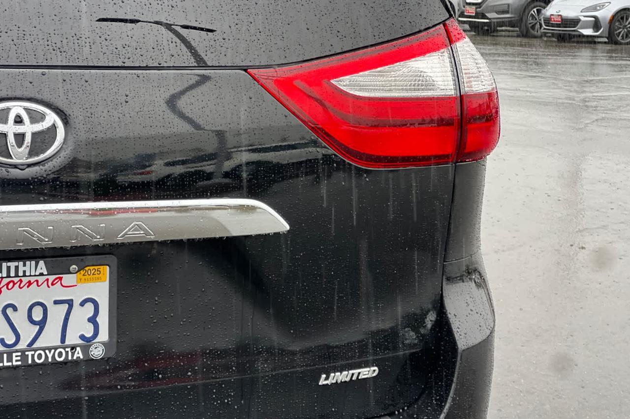 2019 Toyota Sienna Limited Roseville CA