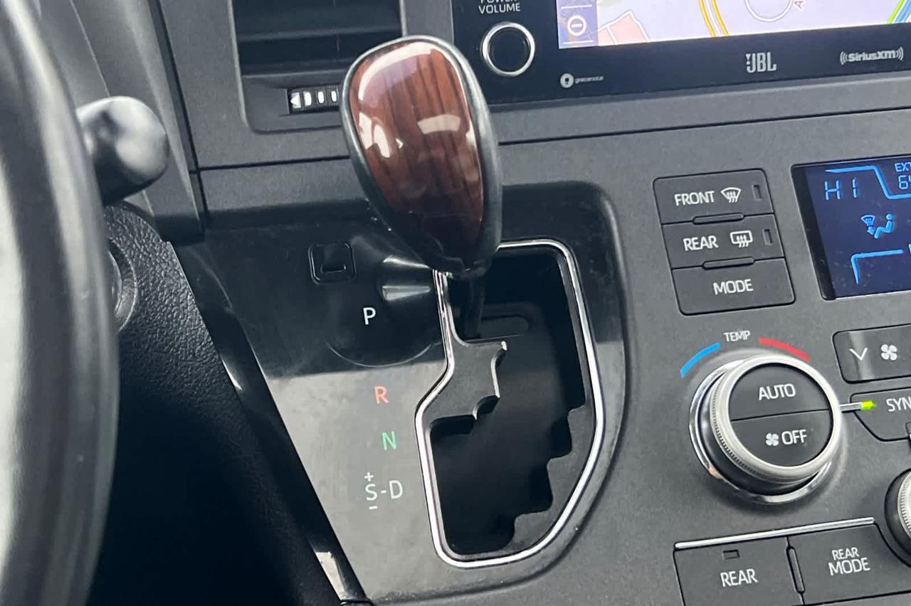 2019 Toyota Sienna Limited Roseville CA