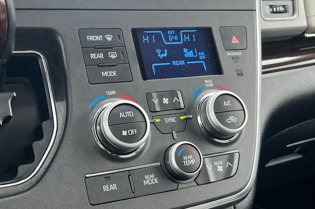 2019 Toyota Sienna Limited Roseville CA