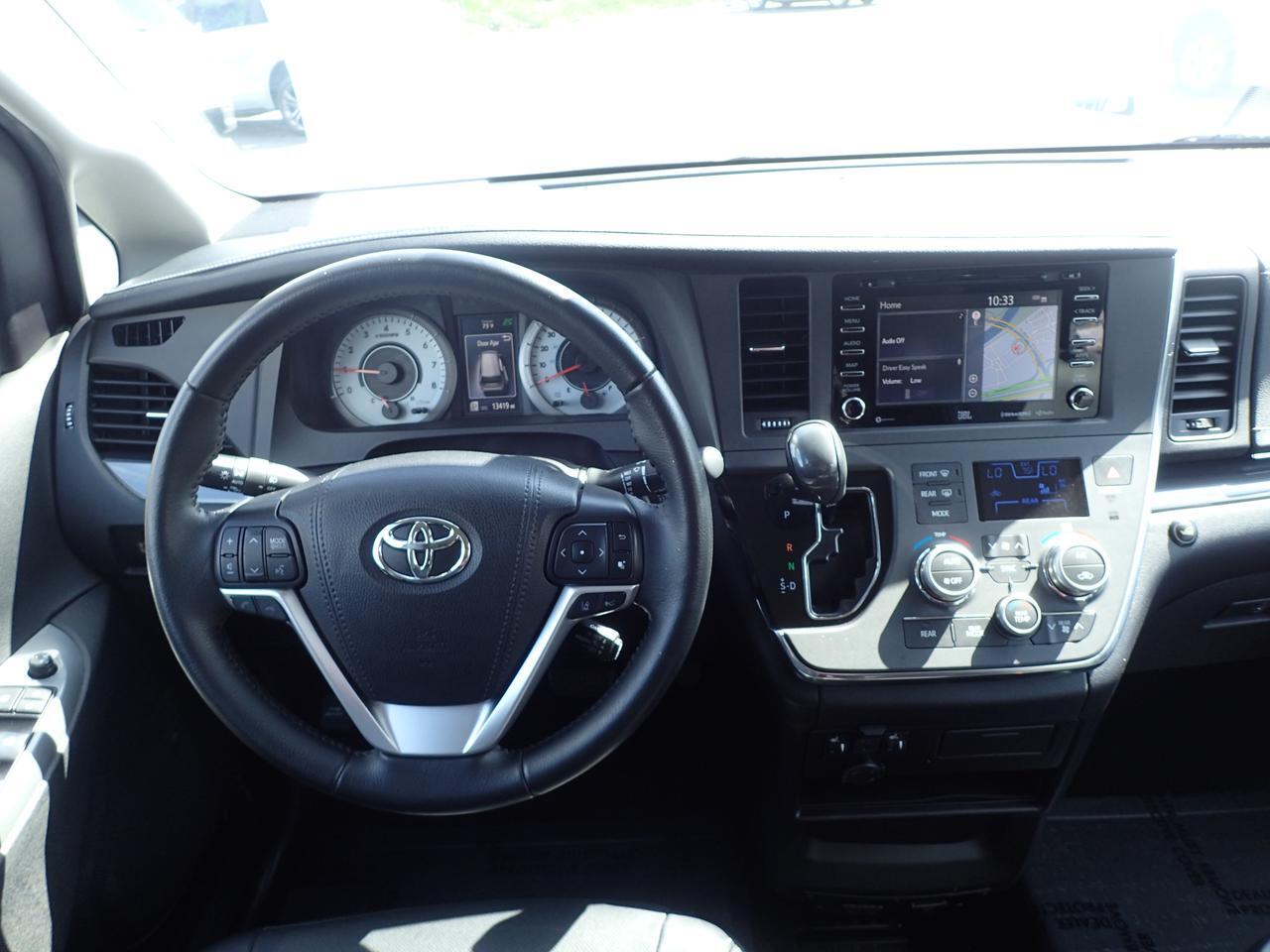 2019 Toyota Sienna SE-NAV Anaheim CA