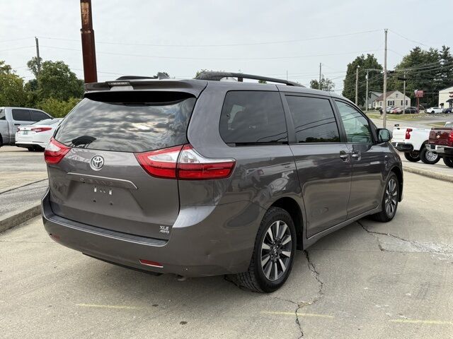 2019 Toyota Sienna XLE Crestwood KY