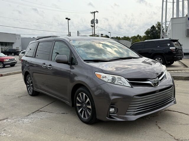 2019 Toyota Sienna XLE Crestwood KY