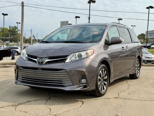 2019 Toyota Sienna XLE Crestwood KY