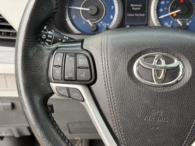 2019 Toyota Sienna XLE Crestwood KY