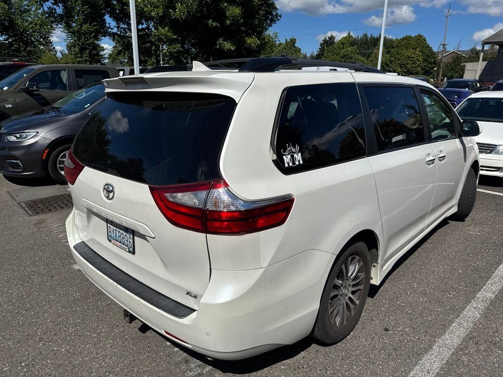 2019 Toyota Sienna XLE Gresham OR