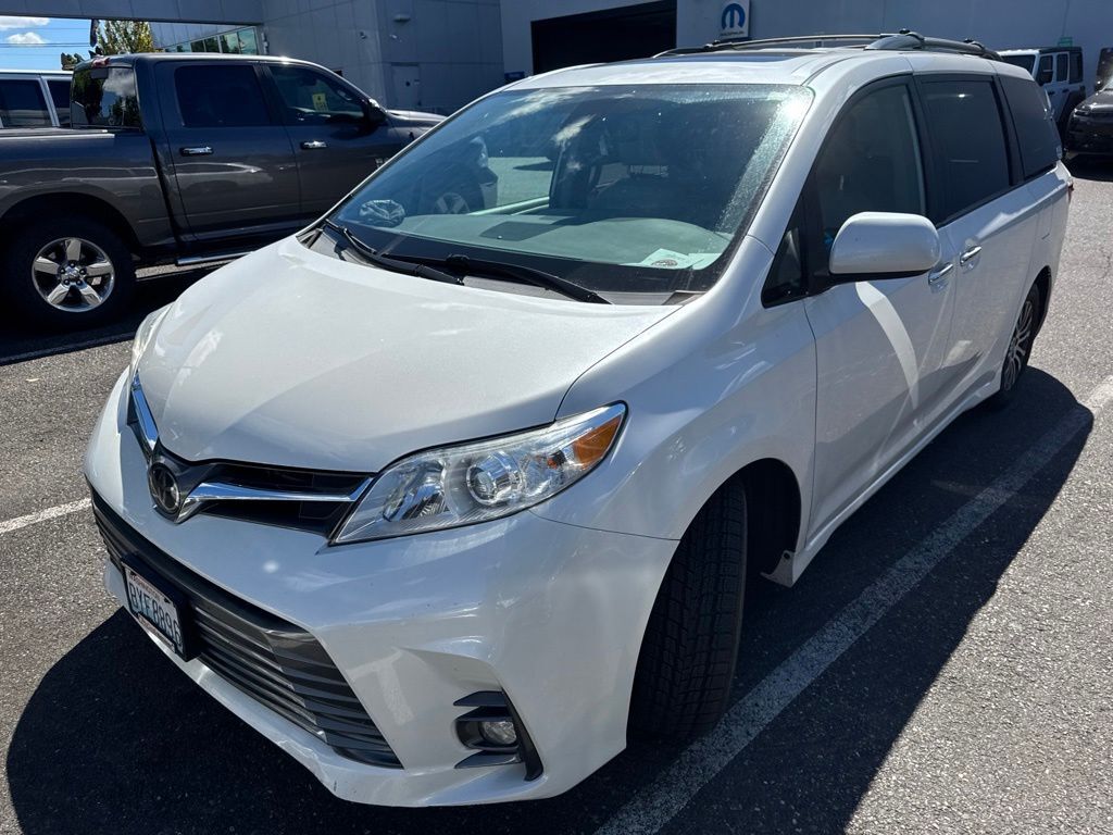 2019 Toyota Sienna XLE Gresham OR