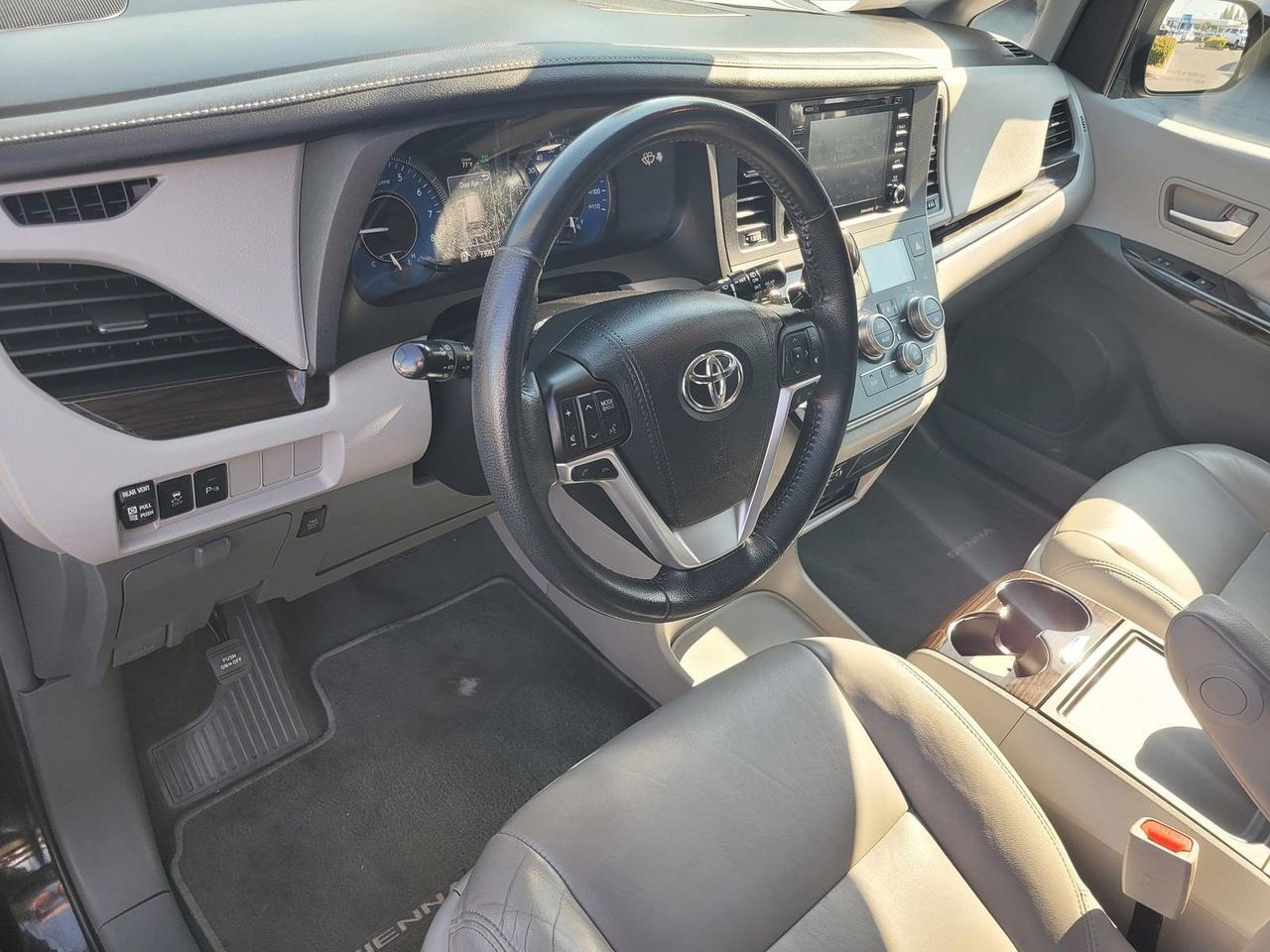 2019 Toyota Sienna XLE Premium Roseville CA