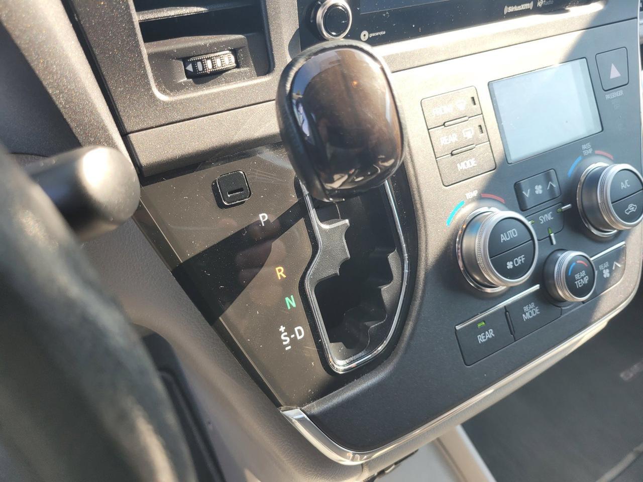 2019 Toyota Sienna XLE Premium Roseville CA
