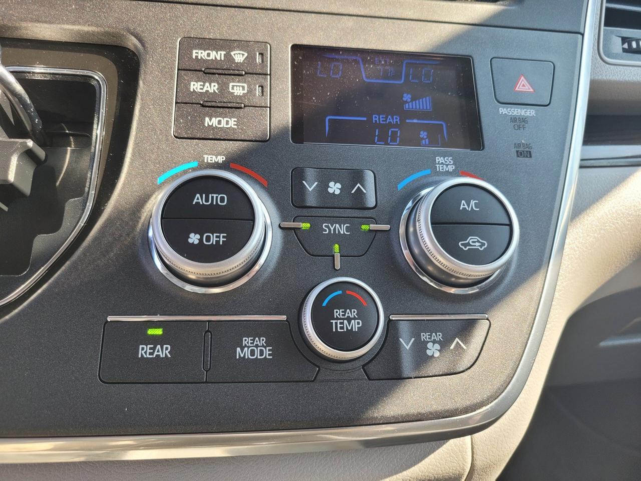 2019 Toyota Sienna XLE Premium Roseville CA