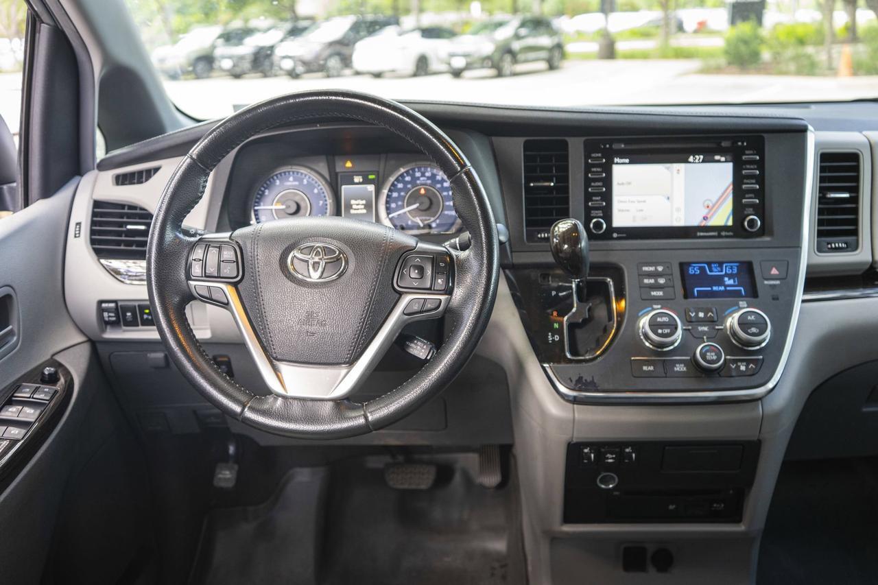 2019 Toyota Sienna XLE Premium San Antonio TX