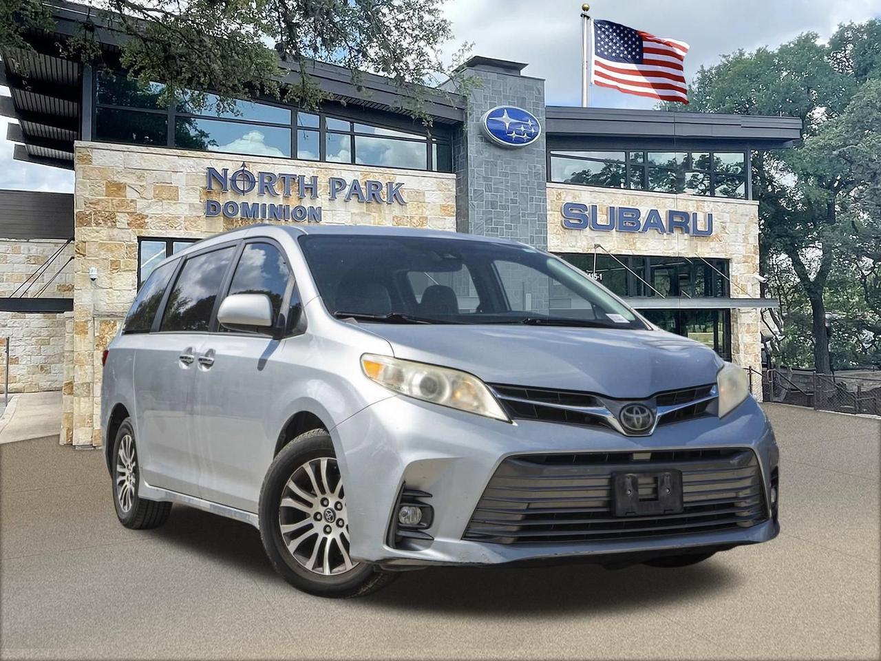 2019 Toyota Sienna XLE Premium