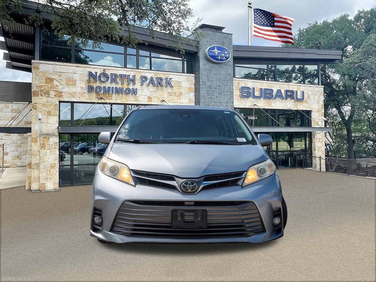 2019 Toyota Sienna XLE Premium