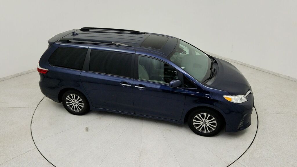 2019 Toyota Sienna XLE Premium Laurel MD