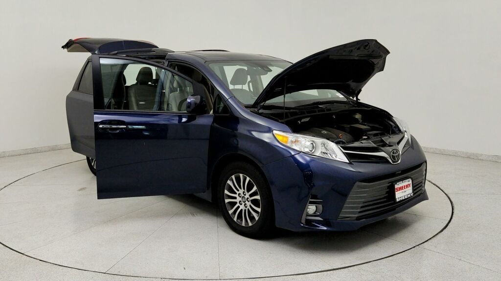 2019 Toyota Sienna XLE Premium Laurel MD