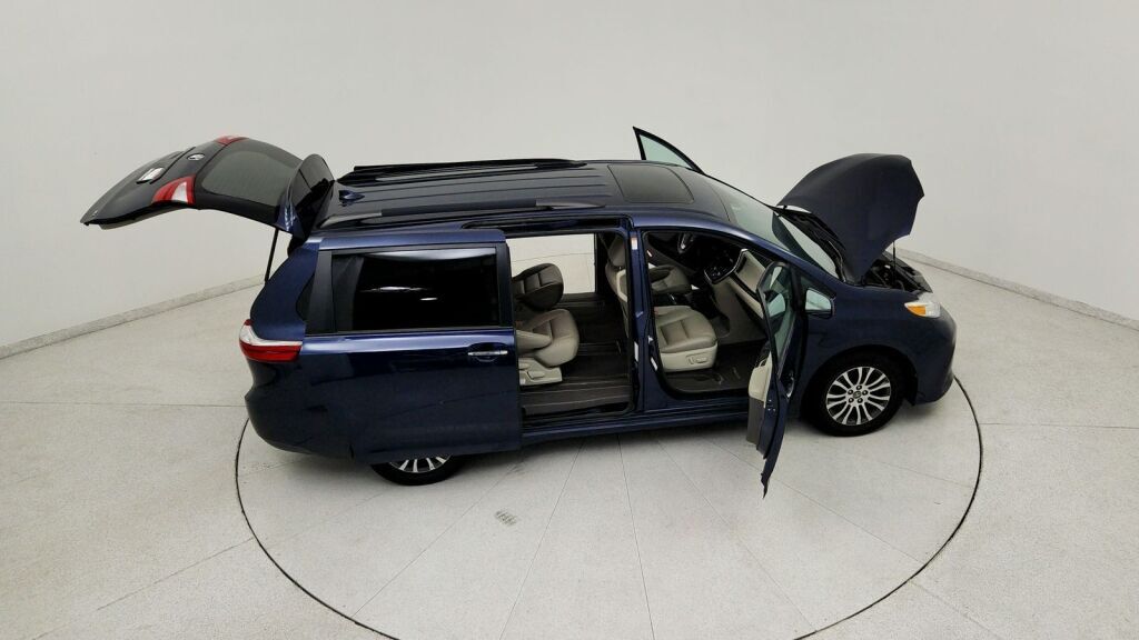 2019 Toyota Sienna XLE Premium Laurel MD