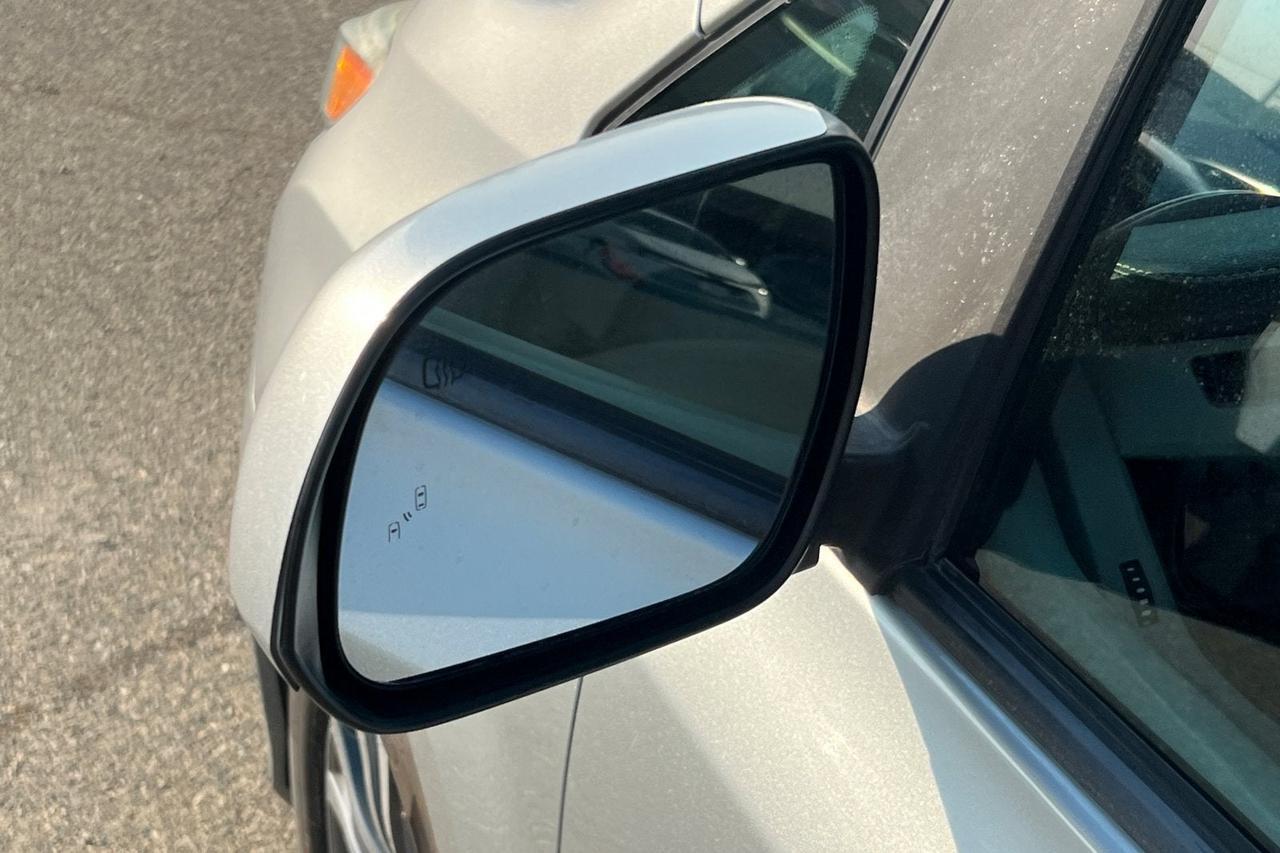 2019 Toyota Sienna XLE Roseville CA