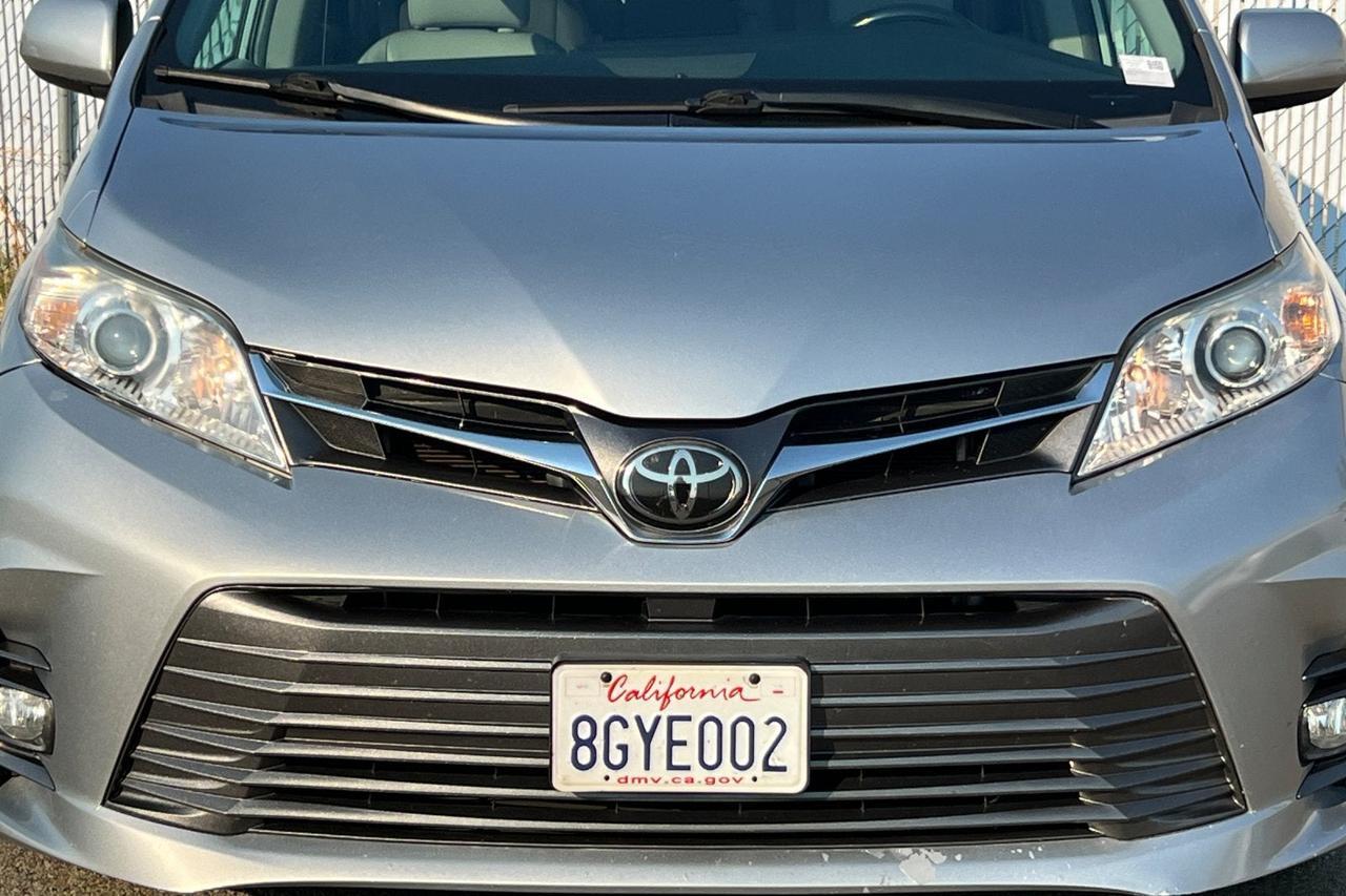 2019 Toyota Sienna XLE Roseville CA