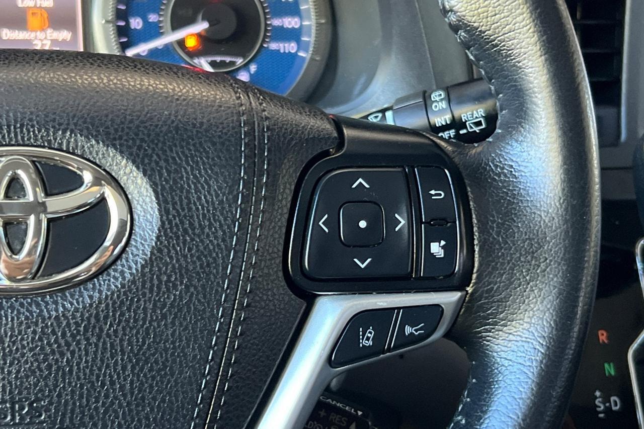 2019 Toyota Sienna XLE Roseville CA
