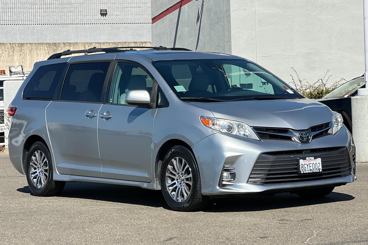 2019 Toyota Sienna XLE Roseville CA