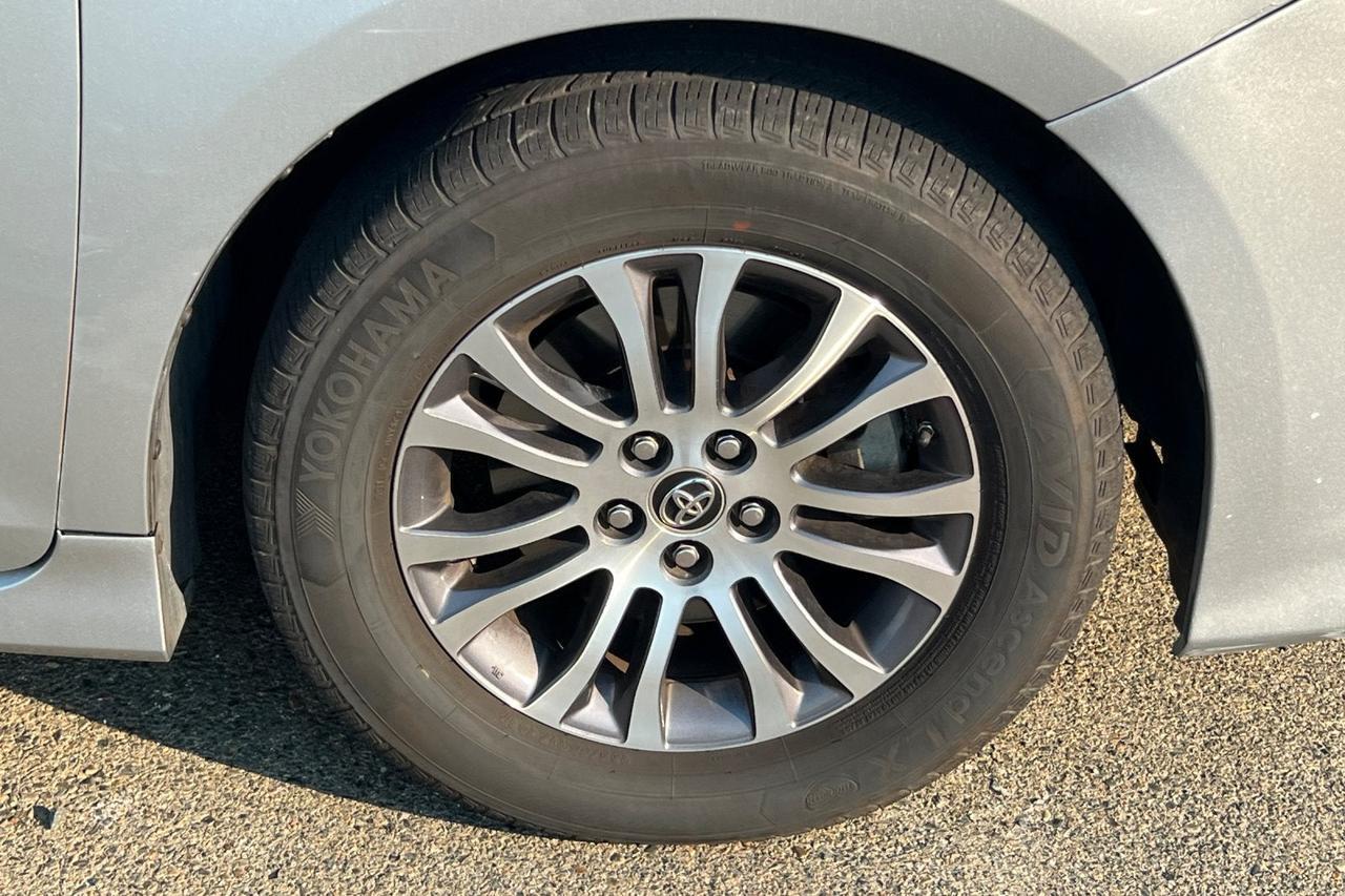 2019 Toyota Sienna XLE Roseville CA