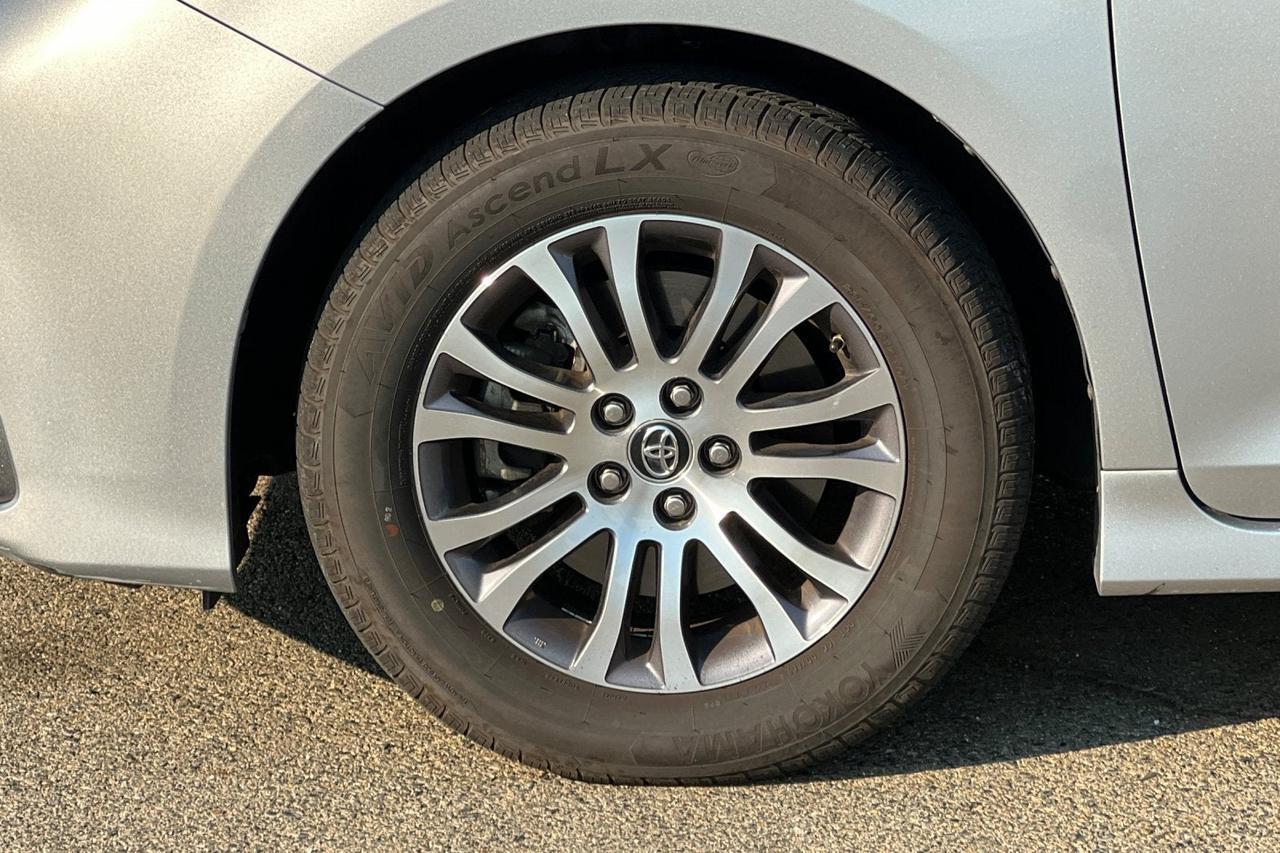 2019 Toyota Sienna XLE Roseville CA