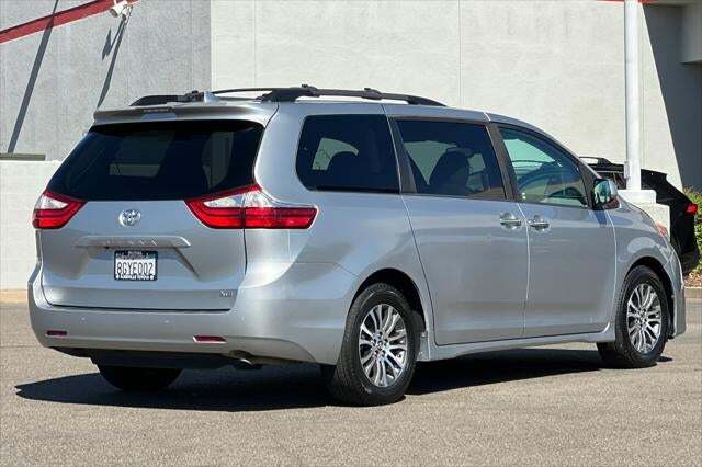 2019 Toyota Sienna XLE Roseville CA