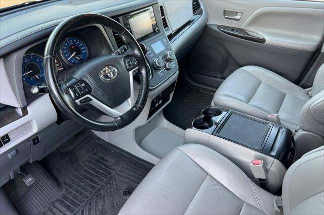 2019 Toyota Sienna XLE Roseville CA