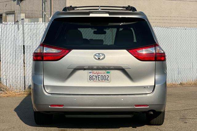 2019 Toyota Sienna XLE Roseville CA