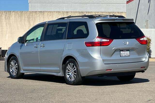 2019 Toyota Sienna XLE Roseville CA